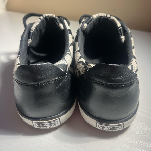 coach low top sneakers - Picture 4 of 7